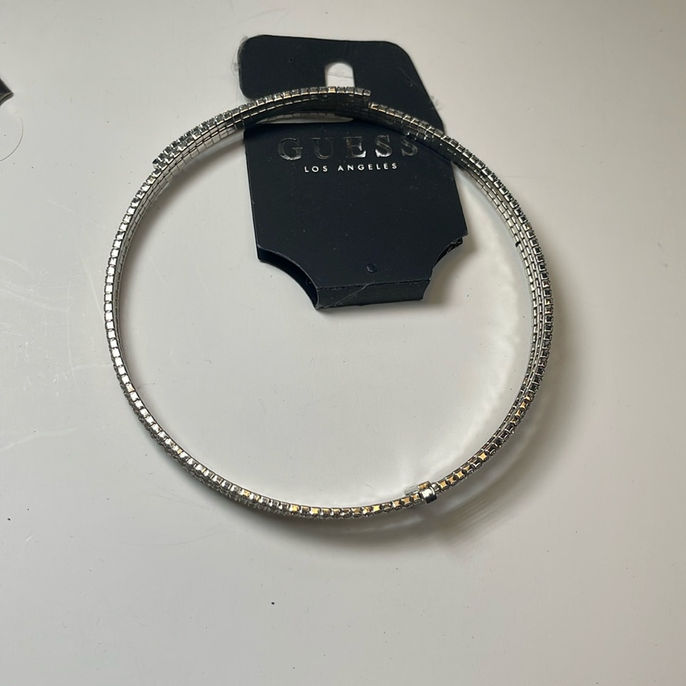 NWT  Guess/Marciano Necklace